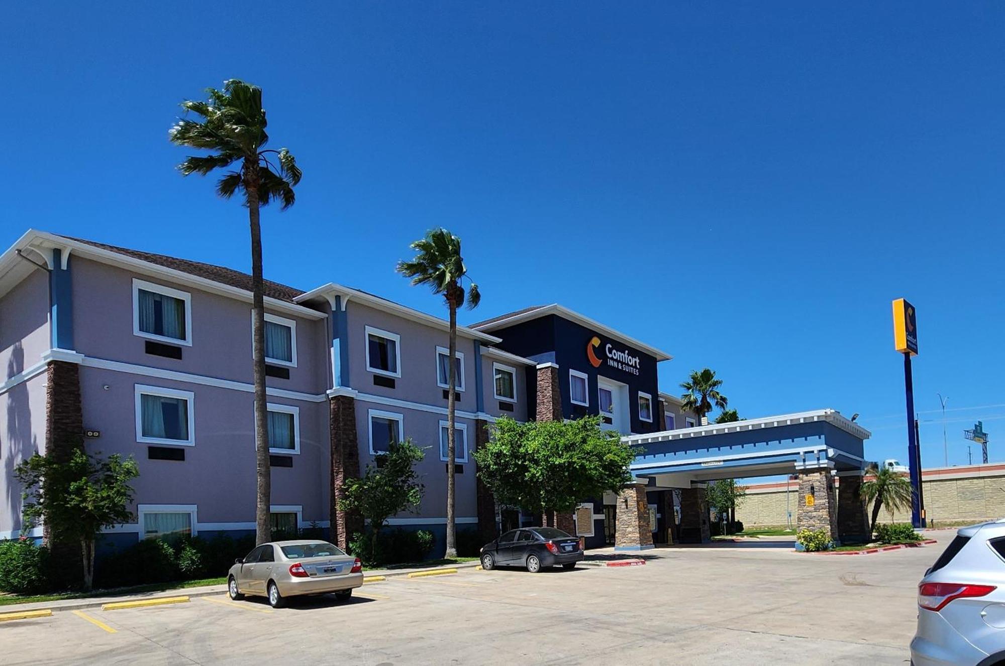 Comfort Inn & Suites Donna Near I-2 Exterior photo